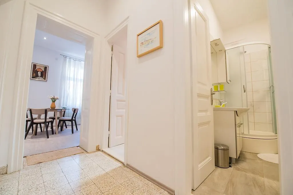 Apartment Vetom Split